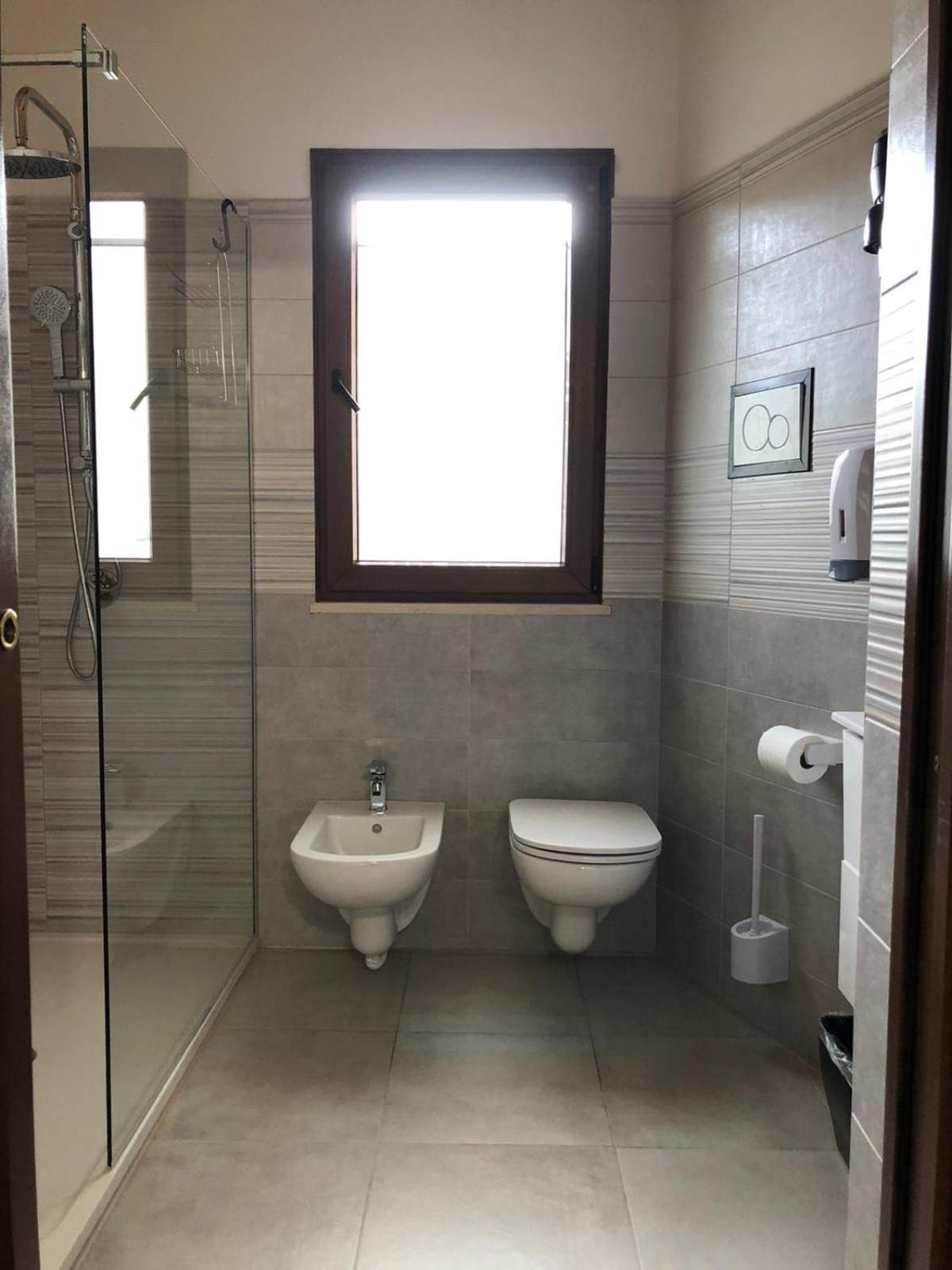 Villa Aurora Quargnento Szoba fotó